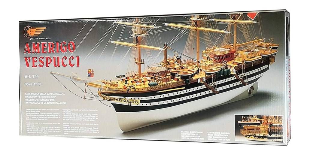 Modello in legno della nave Amerigo Vespucci